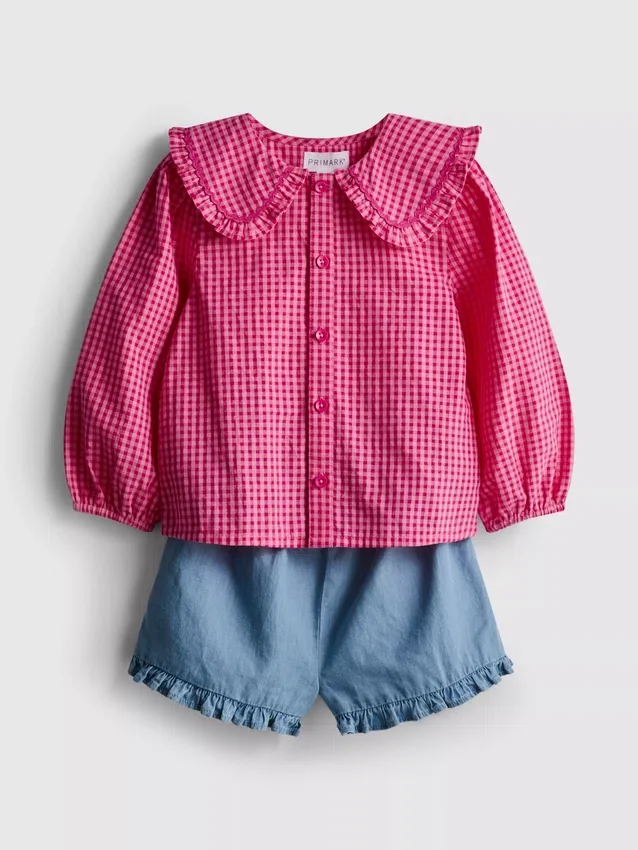 0–36 månader | Set med blus med krage och volangshorts