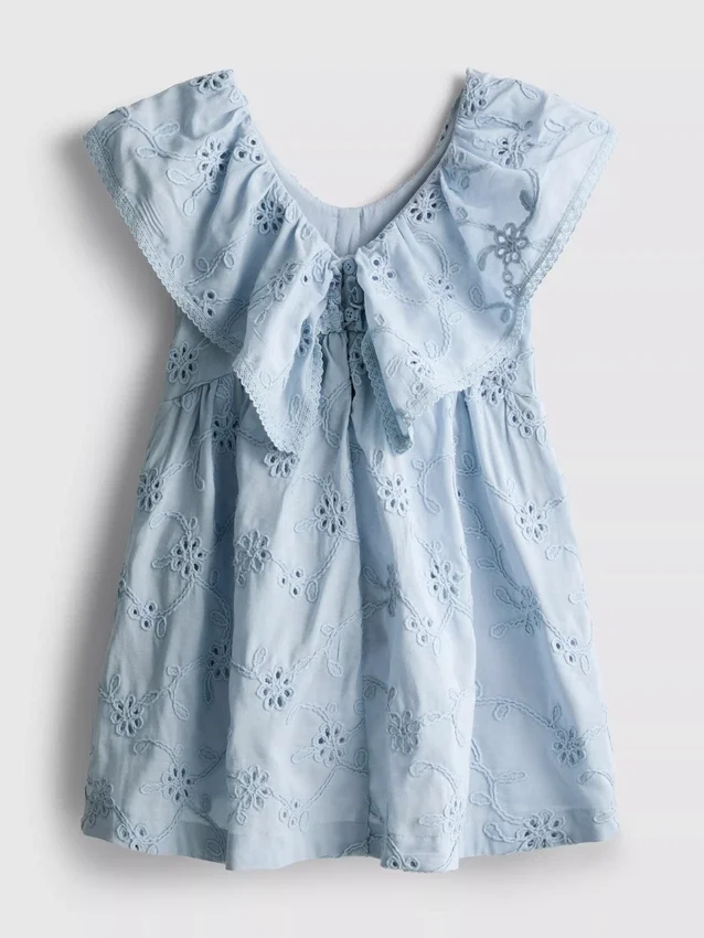 1,5–12 år | The Edit – blommig broderad smockklänning
