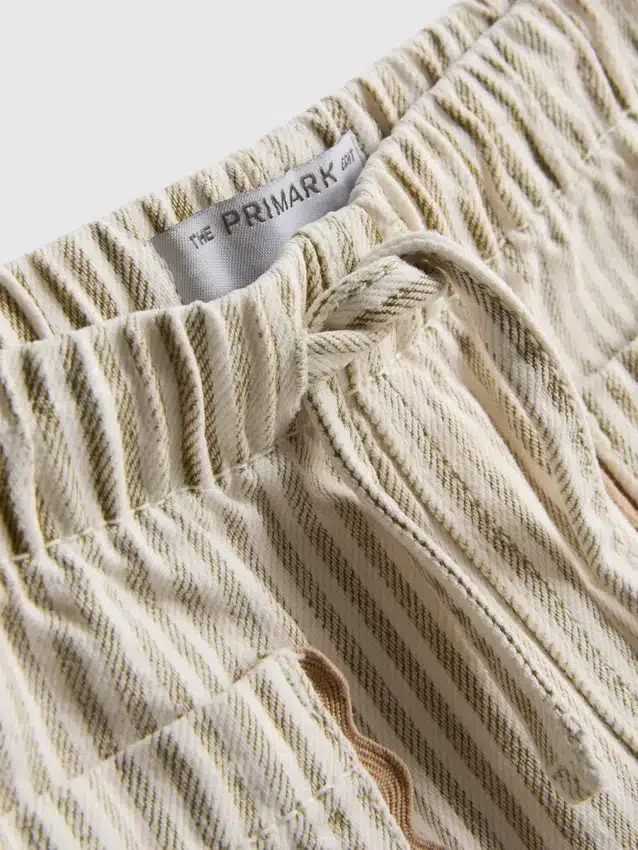 1,5–12 år | The Edit-jeans i bomull med smala ränder