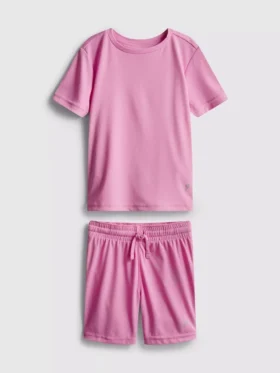 1,5–7 år | set med sport-T-shirt och shorts