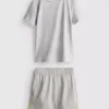 1,5–7 år | set med sport-T-shirt och shorts