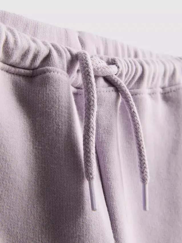 1,5–8 år | Set med boxig T-shirt och mjukisbyxor