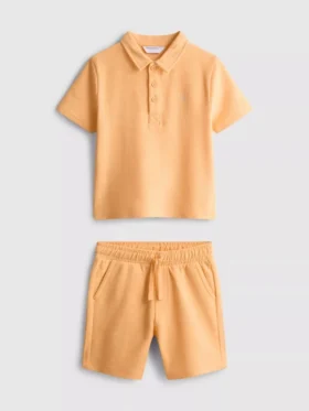 1,5–8 år | Set med polotröja och shorts