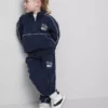 1,5–8 år | Set med tröja med trattkrage och mjukisbyxor