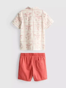 1,5–8 år | set med tröja och shorts