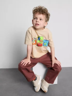 1,5–8 år | T-shirt med figurer från Disney Pixar