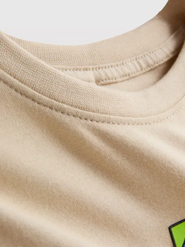 1,5–8 år | T-shirt med figurer från Disney Pixar