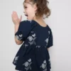 1,5–9 år | blommig blus