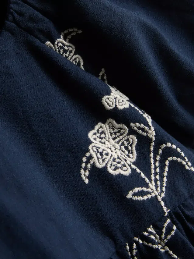 1,5–9 år | blommig blus