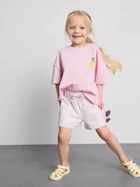 1,5–9 år | Set med boxig T-shirt och Shorts
