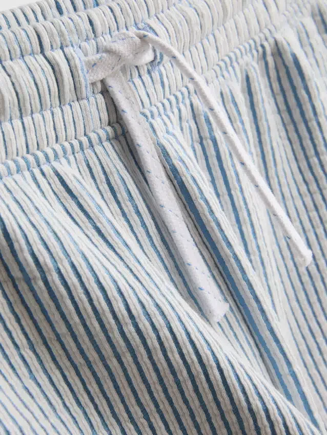1,5–9 år | Set med randig skjorta och shorts