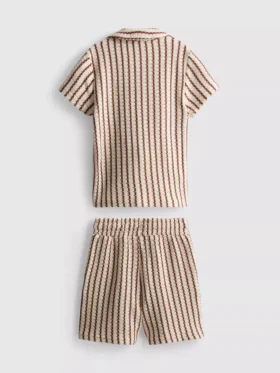 1,5–9 år | Set med randig stickad skjorta och shorts