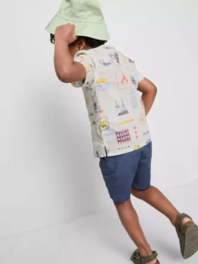 1,5–9 år | set med tryckt skjorta och shorts