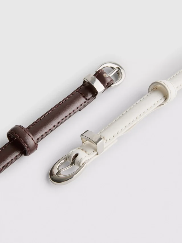 2-pack bälten med halvmåneformade spännen