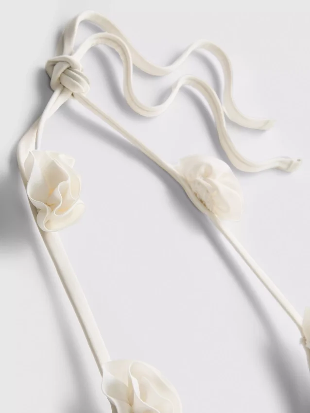 3D-blommig triangel-bikinitopp