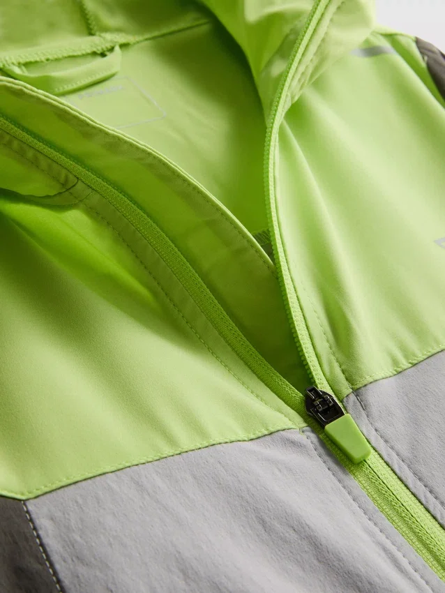 7–15 år | aktiv jacka med dragkedja