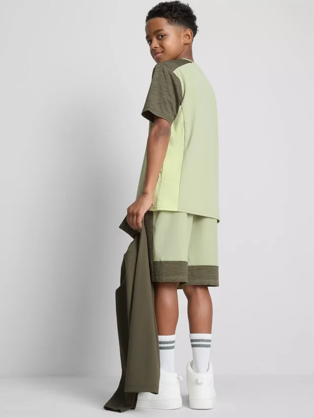 7–15 år | Aktiv T-shirt med limmad söm