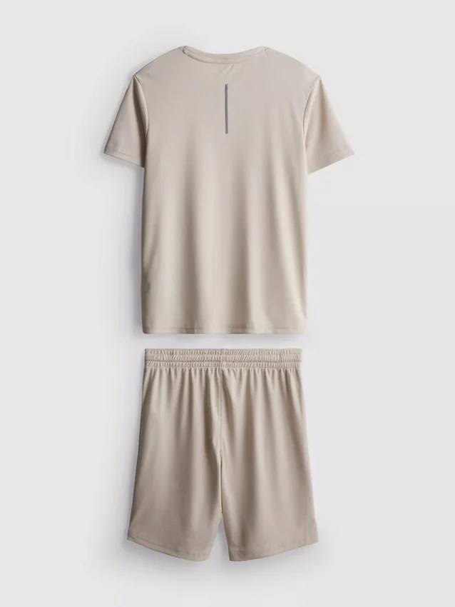 7–15 år | Set med aktivtröja och Shorts