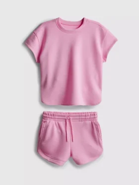 7–15 år | Set med boxig T-shirt och löparshorts