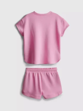 7–15 år | Set med boxig T-shirt och löparshorts