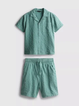 7–15 år | Set med kortärmad knäppskjorta och shorts i texturerat tyg