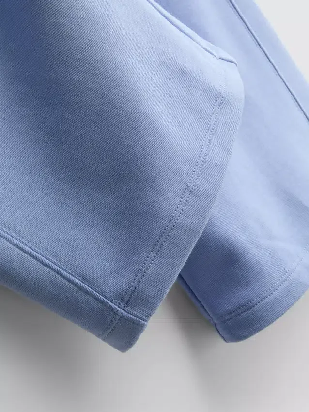 7–15 år | Set med t-shirt och mjukisbyxor