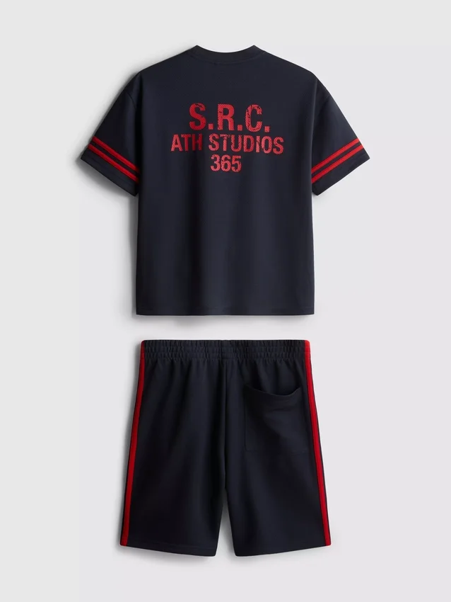 7–15 år | Set med T-shirt och shorts i aktivt nätmaterial