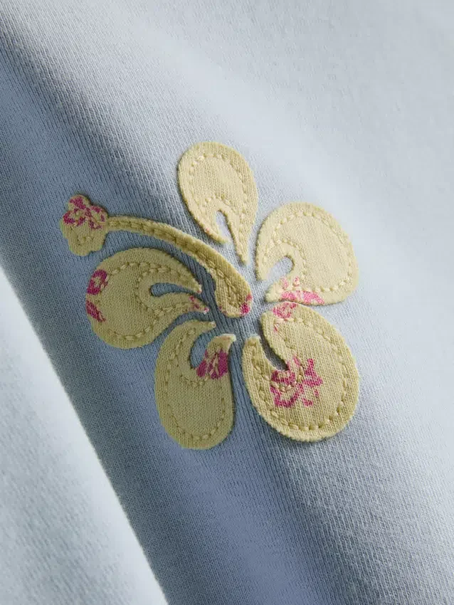 7–15 år | T-shirt med applikation