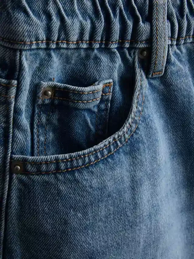 A-linjeformade shorts i bomullsdenim