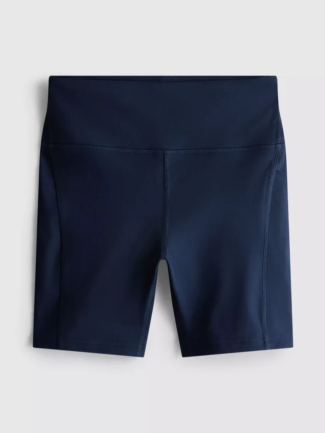 Aktiv yogashorts med medelhög midja och mjukt stöd