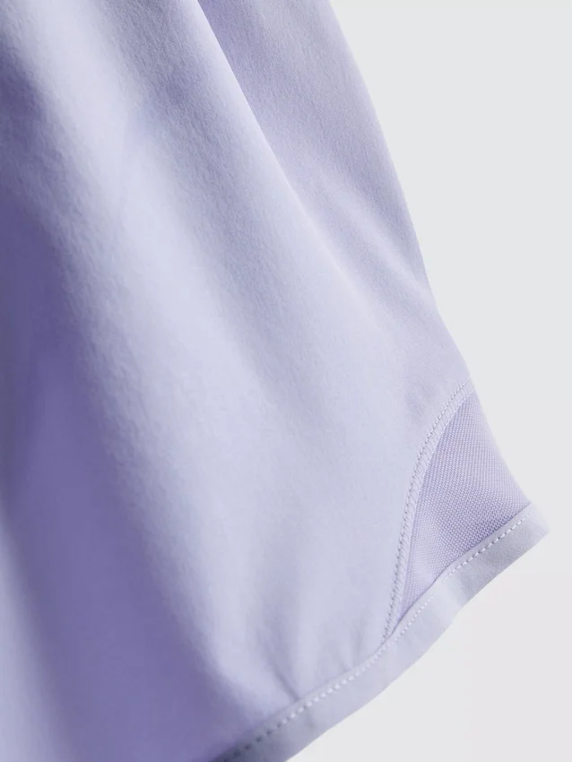 Aktiva shorts med nätpaneler