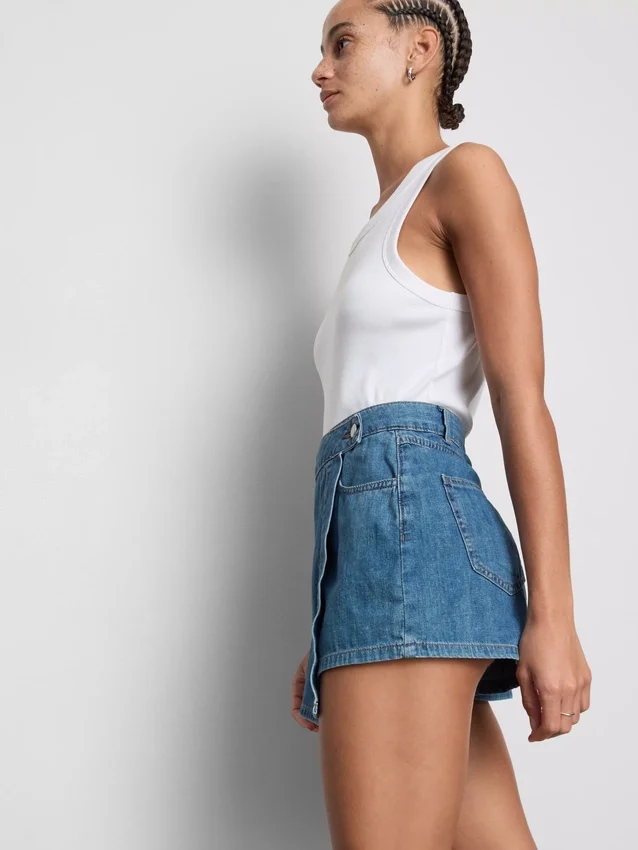 Asymmetrisk skort i bomullsdenim