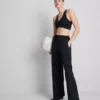 Athleisure-byxor med vida ben
