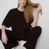 Avslappnad T-shirt med hög bomullsandel