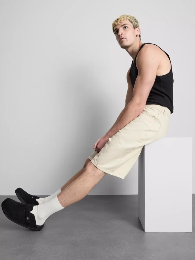 Avslappnade jeansshorts