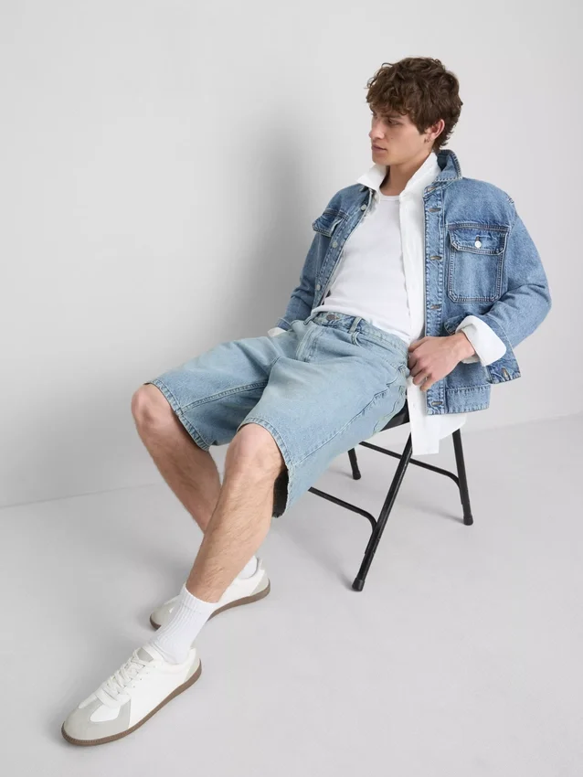 Avslappnade jeansshorts