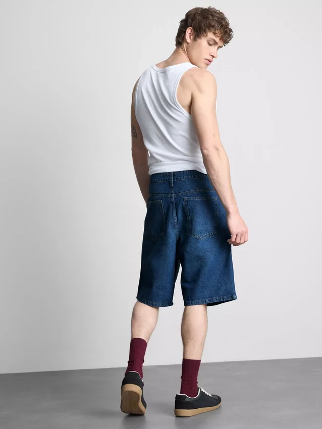 Avslappnade jeansshorts