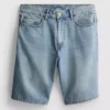 Avslappnade jeansshorts