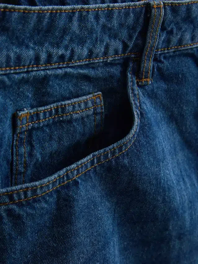 Avslappnade jeansshorts