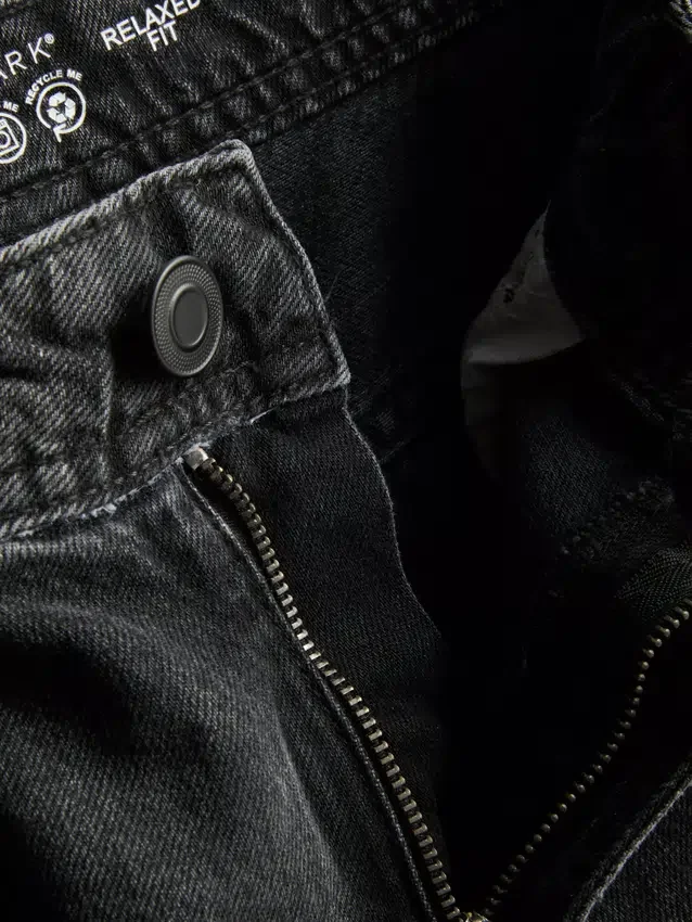 Avslappnade jeansshorts