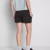 Avslappnade shorts i bomull med dragsko
