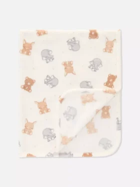 Babyfilt i djurmönstrad fleece