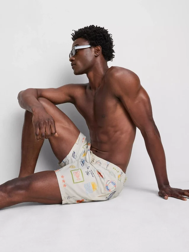 Badshorts med motiv