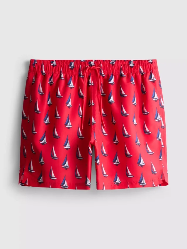 Badshorts med segelbåtsmotiv