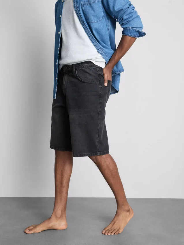 Baggy-jeansshorts med medelhög midja