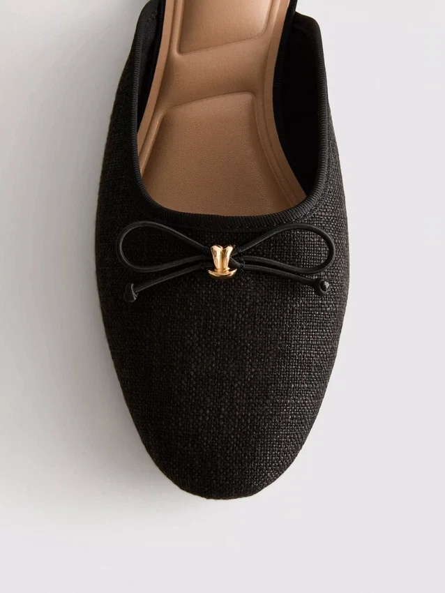 Ballerina-sandaler med rosettdetalj