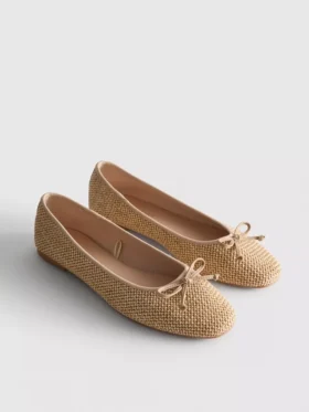 Ballerinaskor med pärlor