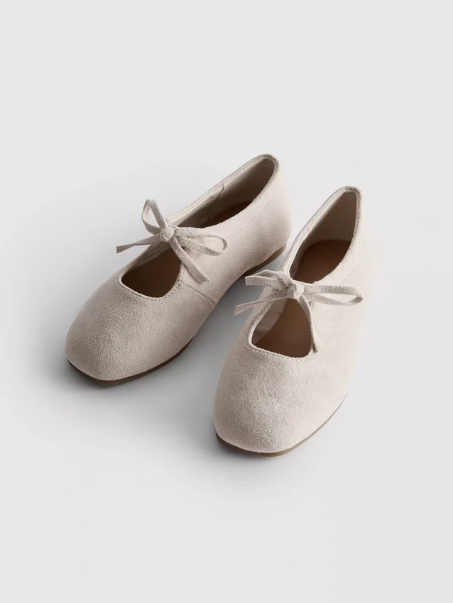 Ballerinaskor med rosettdetalj