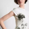 Barn-T-shirt i bomull med blommönster