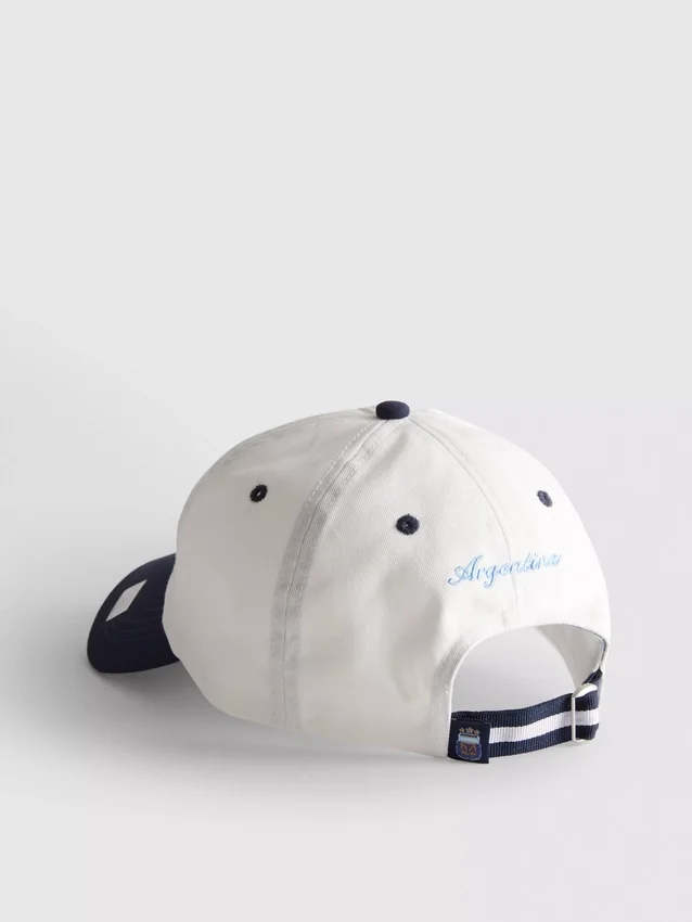 Baseballkeps med fotbollsmotiv från Argentina